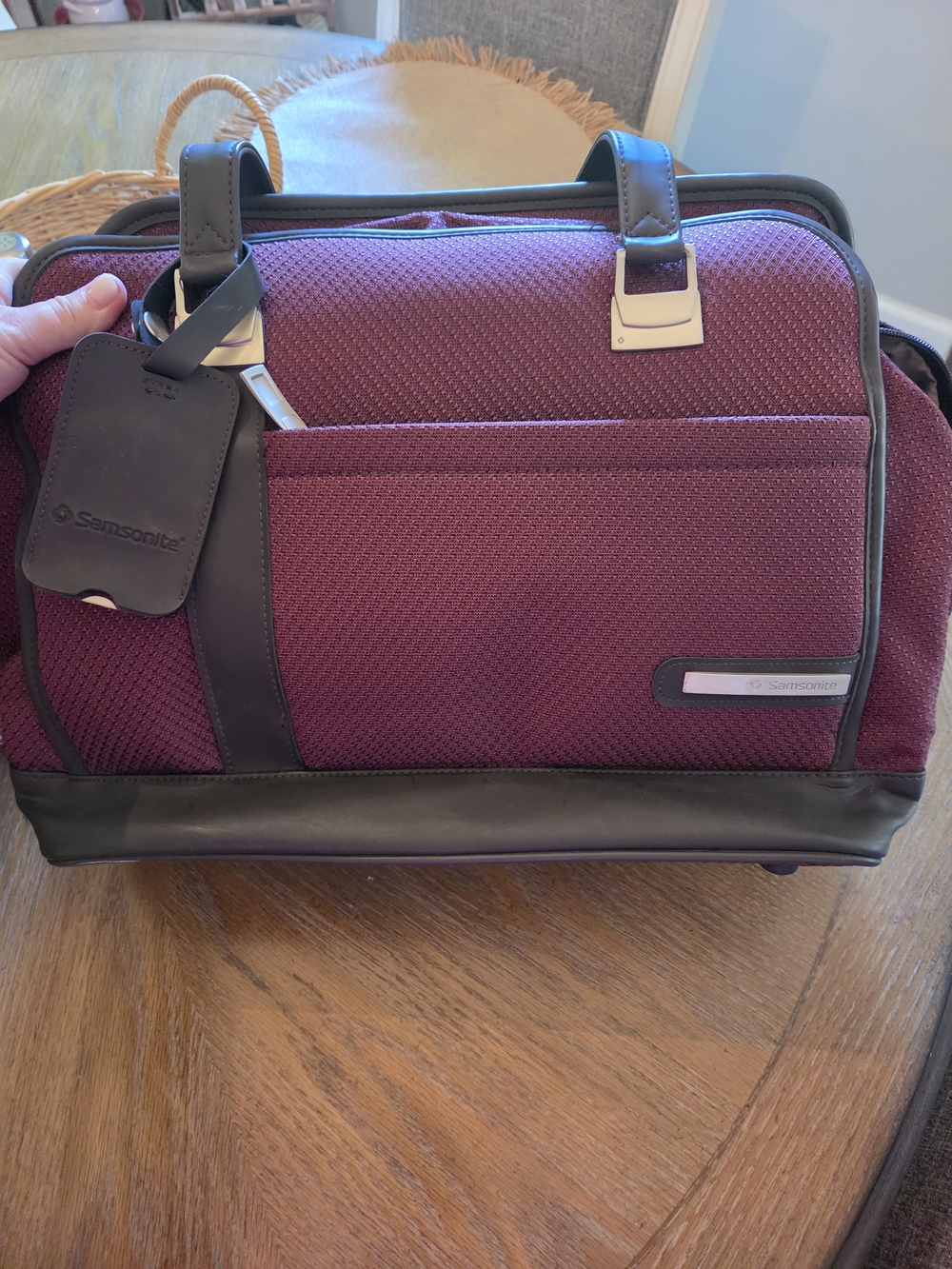 Samsonite Cachet Series Carry On Bag in Wine/Burgundy with Black Trim
